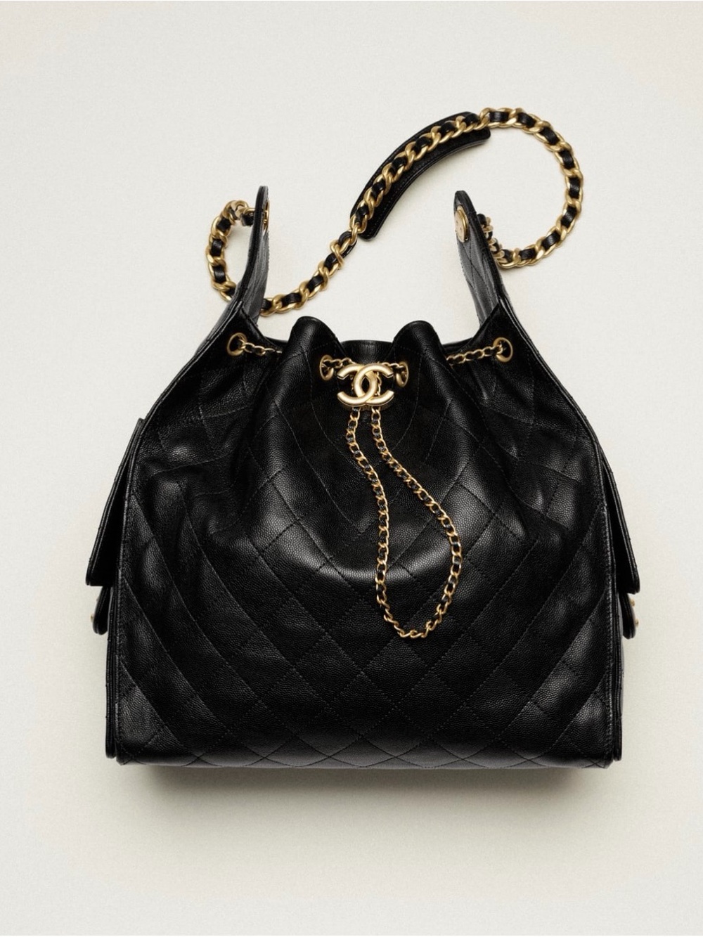 Chanel Medium 25 Hobo Bag Quilted Shiny Crumpled Calfskin
